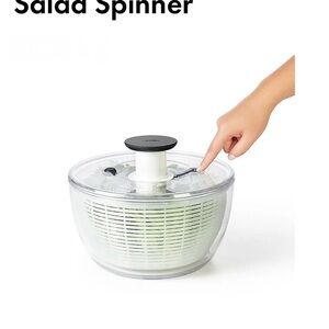 NEW IN BOX — OXO Black and White Salad Spinner
